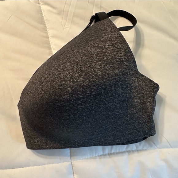 Victoria’s Secret Bras THE T-SHIRT Lightly Lined Wireless Bra size 36DD (b5 - Picture 5 of 5